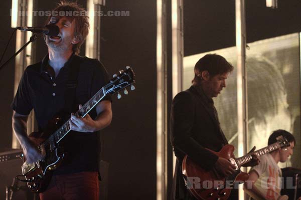 RADIOHEAD - 2008-06-10 - PARIS - Bercy - Colin Greenwood - Thomas Edward Yorke - Edward John O'Brien